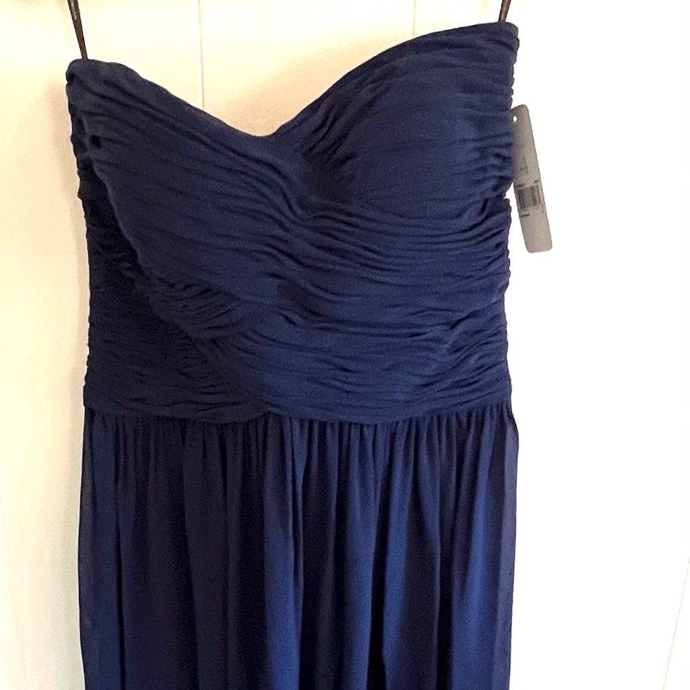 Donna Morgan NWT Audrey Navy dress. Size 4